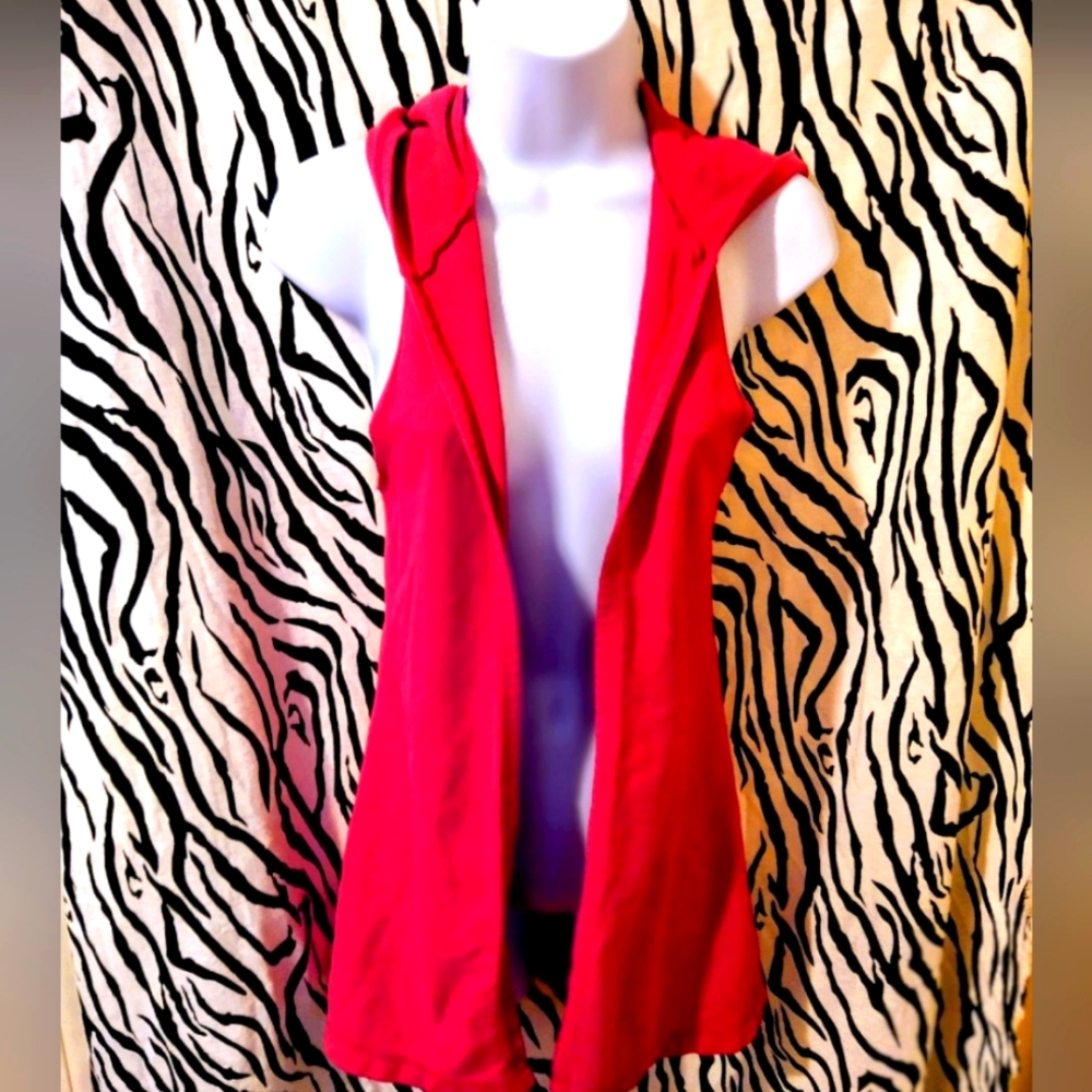 5/$25. Mily Cyrus pink hooded bathing suit cover up. S, Fits XS/S.